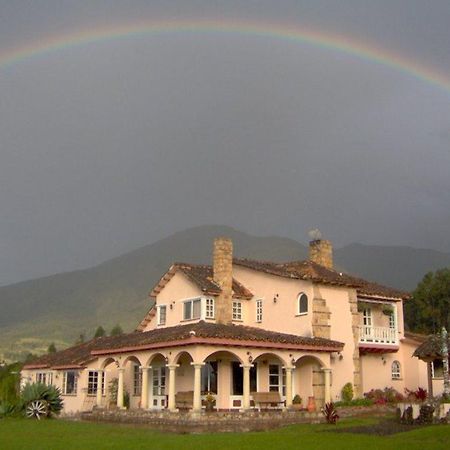 Hacienda El Pinar Del Viento Bed & Breakfast Villa de Leyva Luaran gambar