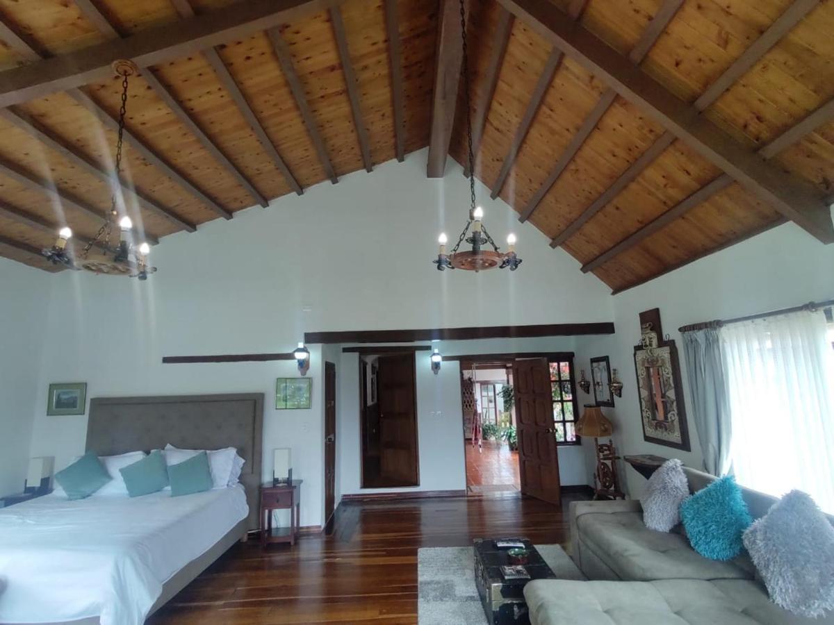 Hacienda El Pinar Del Viento Bed & Breakfast Villa de Leyva Luaran gambar